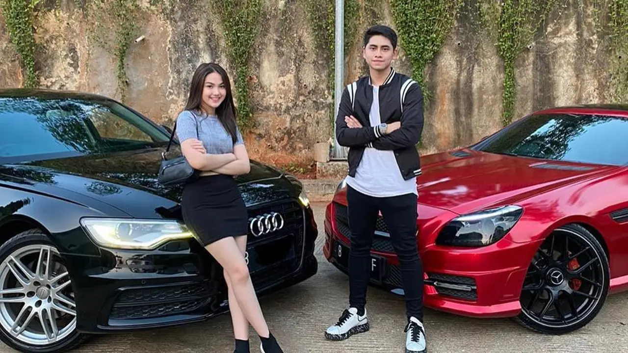 5 Seleb Diberi Hadiah Mobil Mewah oleh Pacar, Harganya Sampai Miliaran