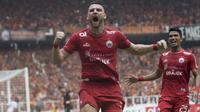 Striker Persija Jakarta, Marko Simic, merayakan gol yang dicetaknya ke gawang Mitra Kukar pada laga Liga 1 di SUGBK, Jakarta, Minggu (9/12). (Bola.com/Vitalis Yogi Trisna)