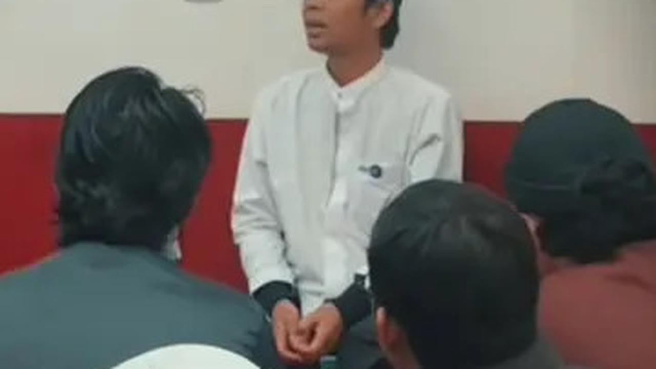 Ustaz Abdul Somad: Tugas Negara Bukan Ngasih Makan Anak, Tapi Memberi Pekerjaan untuk Ayahnya