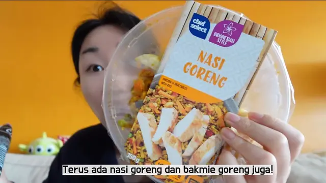 YouTuber Korea Hari Jisun Mukbang Review Frozen Food yang Dibilang Makanan Indonesia di Eropa, Rasanya Mengecewakan
