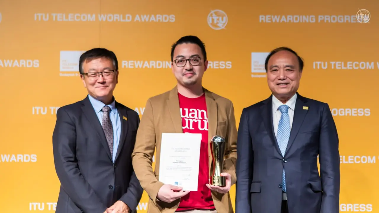 Ruangguru Menangkan Perhargaan di  ITU Global Industry Awards 2019