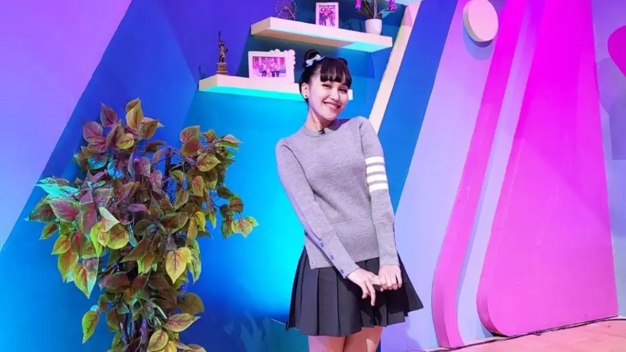 Ayu Ting Ting Bergaya Pucca Hair