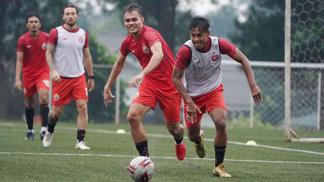 FOTO: Persija Jakarta Gelar Latihan Perdana Jelang Piala Menpora 2021
