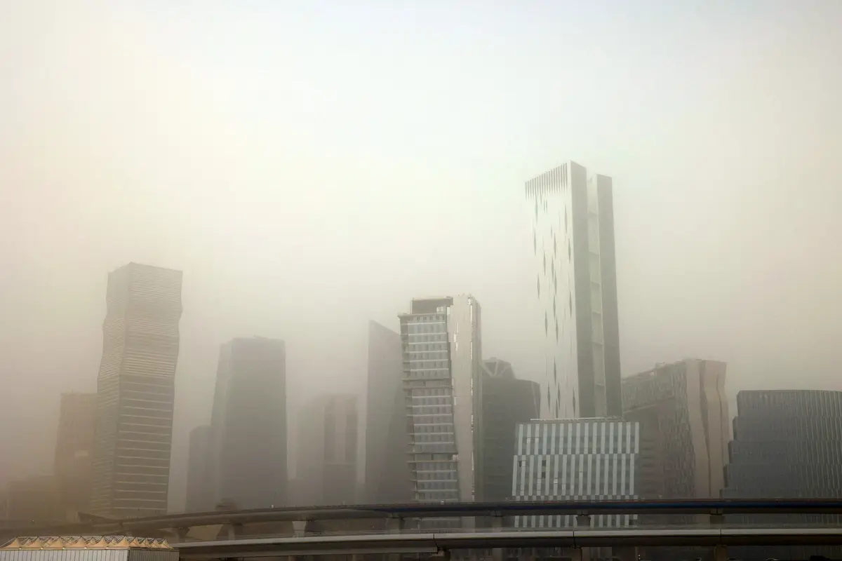 Suasana Kota Riyadh saat Dilanda Badai Pasir