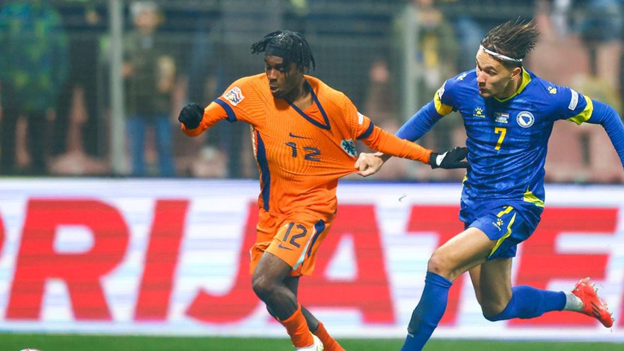 Frimpong Bukan Alexander-Arnold, tapi Bisa Jadi Senjata Rahasia Slot