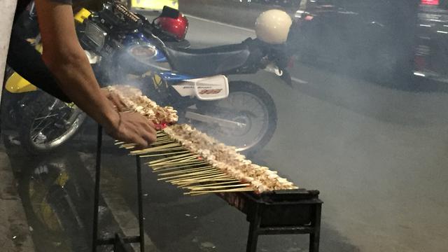 Angkringan Sate Taichan Mas Boy