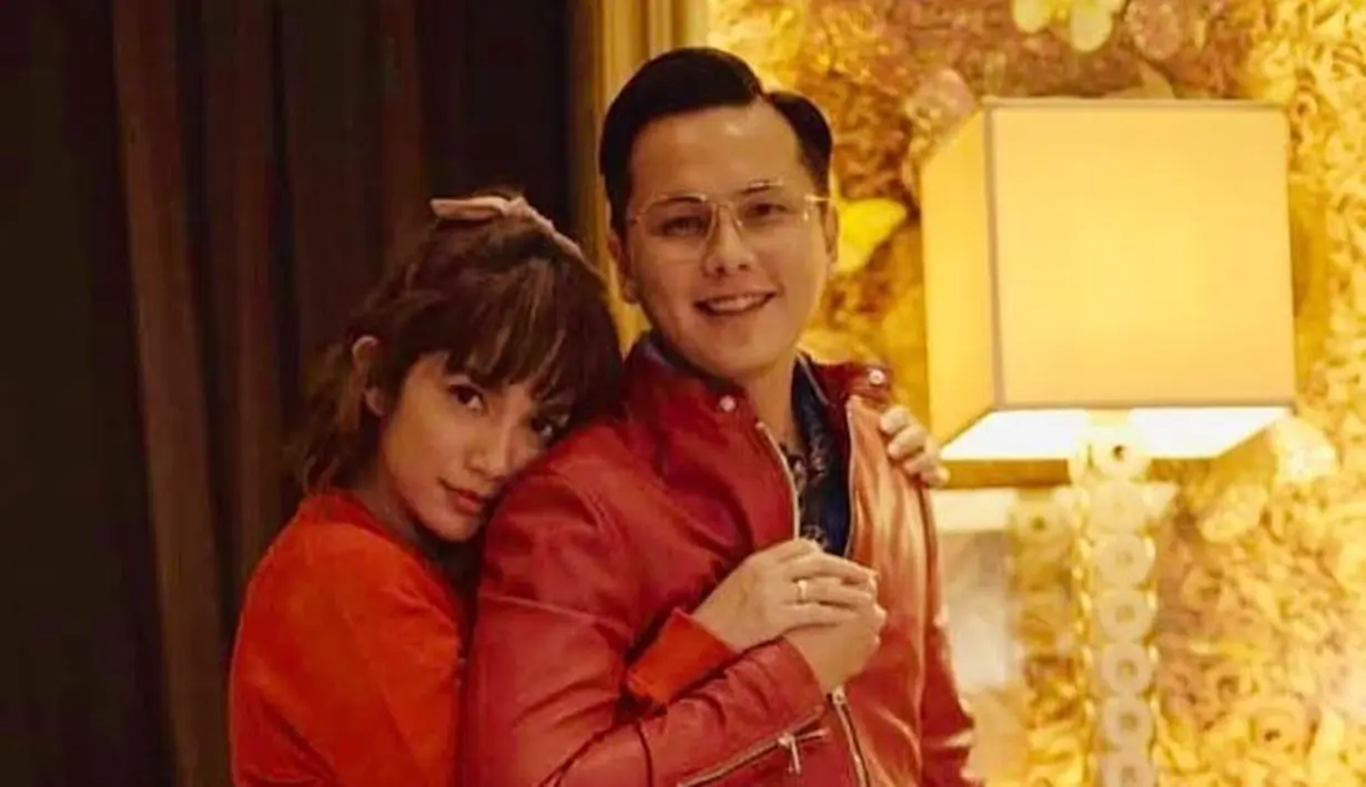 Ussy Sulistyawati dan Andhika Pratama