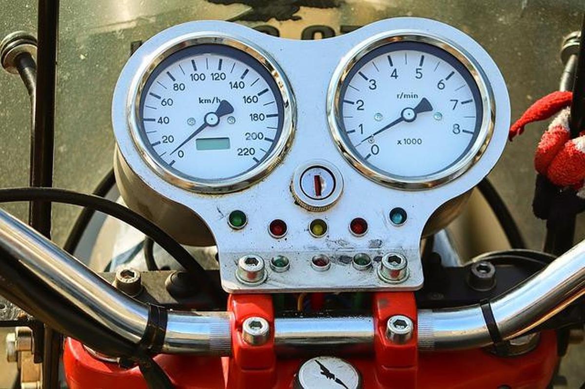 Indikator Bensin Motor Tidak Berfungsi? Ini Penyebab dan Cara Mengatasinya