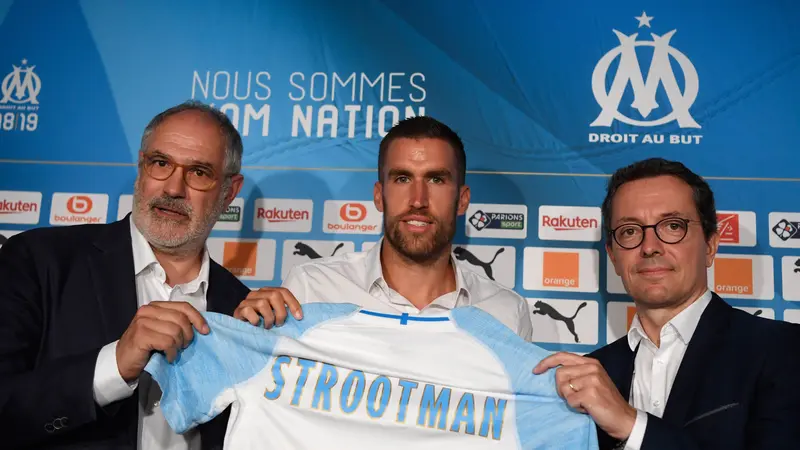 AS Roma Lepas Gelandang Kevin Strootman ke Marseille