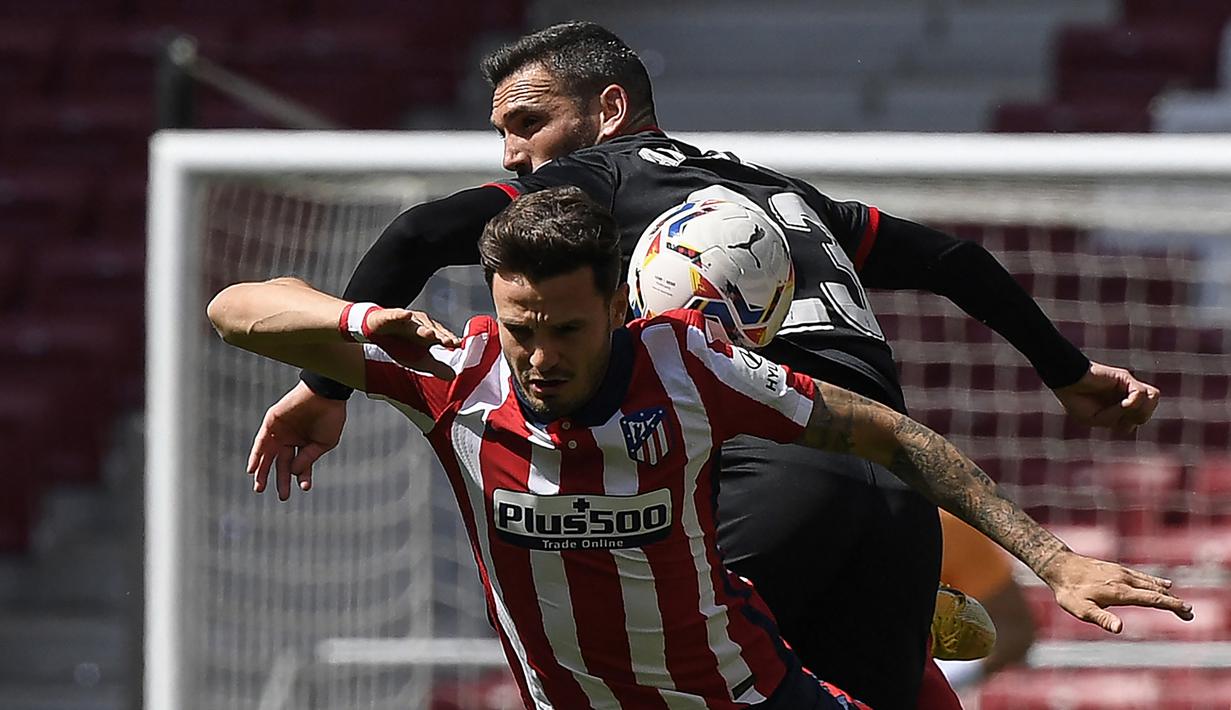 Saul Niguez. Akibat kalah bersaing dengan Koke dan Marcos Llorente di Atletico Madrid, dirinya dikabarkan segera hengkang ke Barcelona sebagai pelengkap transfer Antoine Griezmann yang akan kembali ke Atletico. Musim lalu ia hanya tampil 41 kali di semua ajang. (Foto: AFP/Oscar Del Pozo)