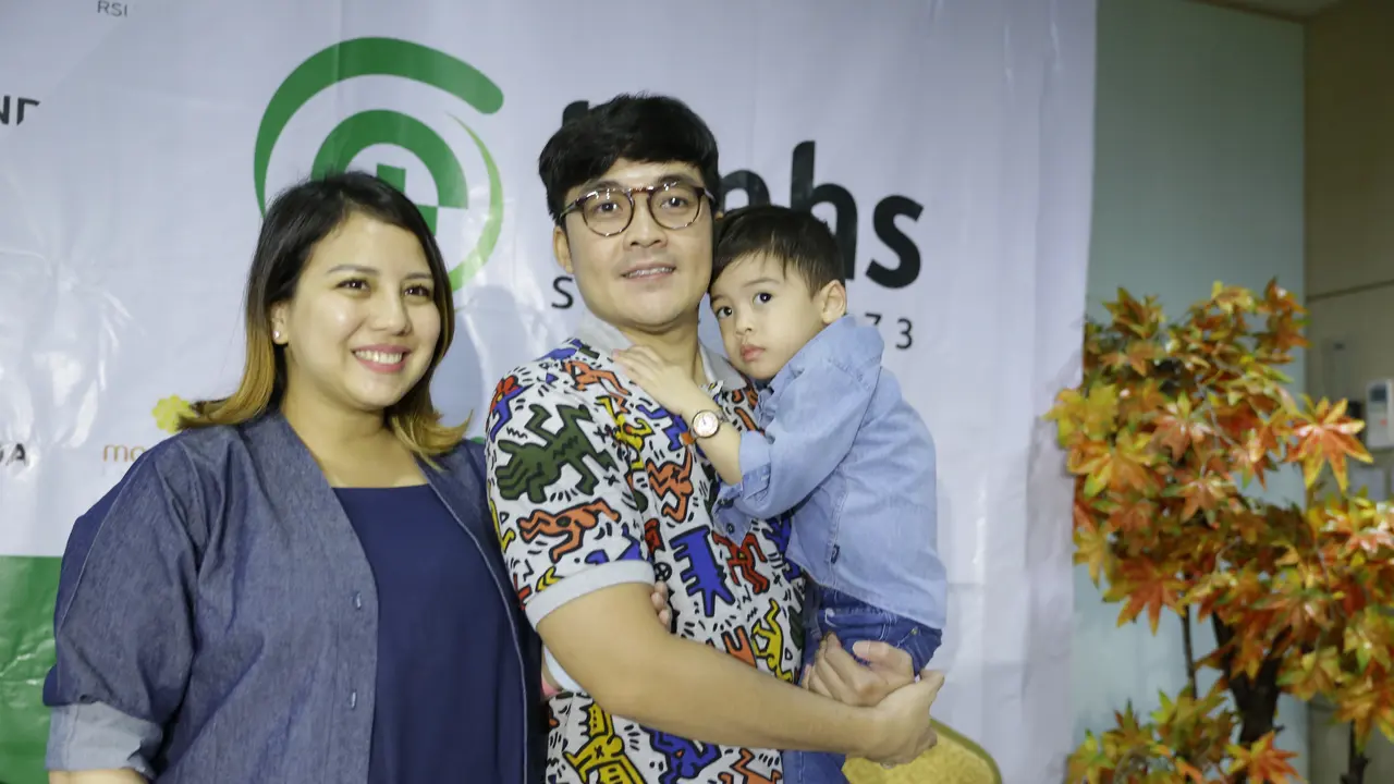 [Fimela] Tya Ariestya dan Muhammad Irfan Ratinggang