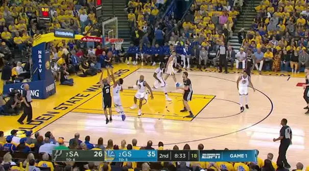 Berita video game recap NBA 2017-2018 antara Golden State Warriors melawan San Antonio Spurs dengan skor 113-92.