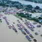 Banjir Sulsel menenggelamkan ribuan rumah.