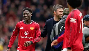 Michael Carrick Sosok Tepat untuk Pulihkan Mental Kobbie Mainoo di MU
