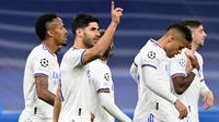Real Madrid menang atas Inter Milan pada matchday pemungkas fase grup D Liga Champions 2020/2021 di Santiago Bernabeu, Rabu (8/12/2021). (AFP/Pierre-Philippe Marcou)