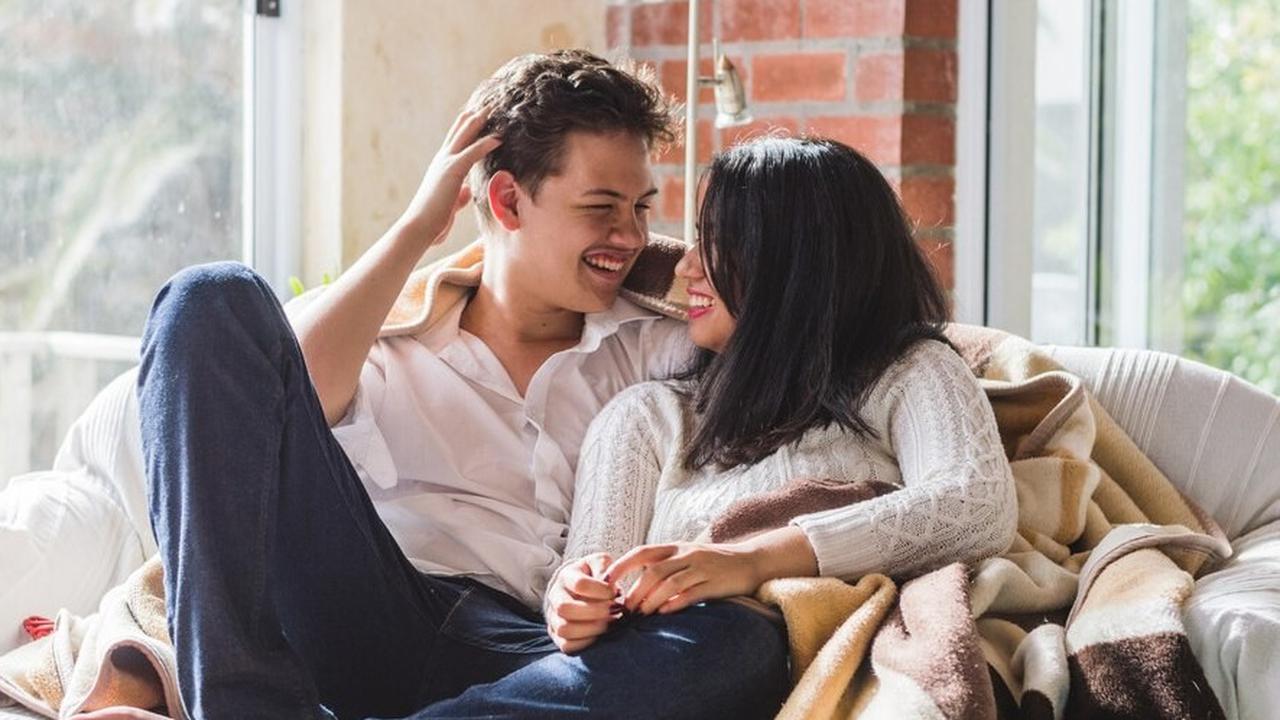 Ini Sikap Sederhana Perempuan yang Bikin Suami Makin Cinta Setiap Harinya