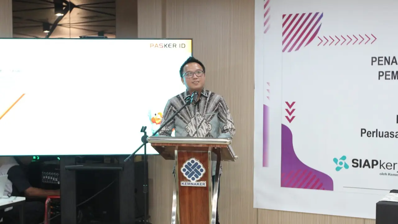 Bupati Morowali Utara, Delis Julkarson Hehi (Istimewa)