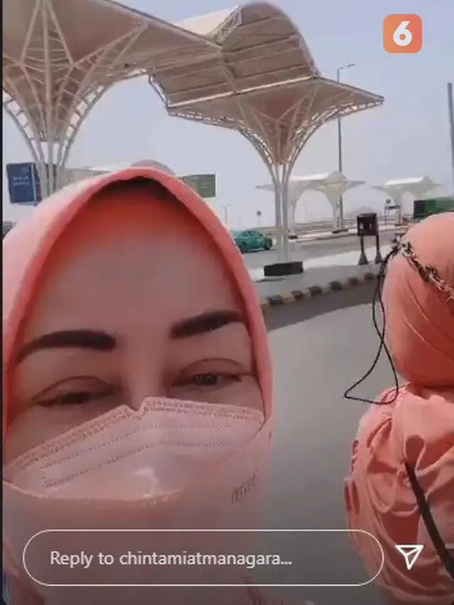 Chintami Atmanagara pergi umrah di tahun 2022 (Foto: Instagram @chintamiatmanagara)