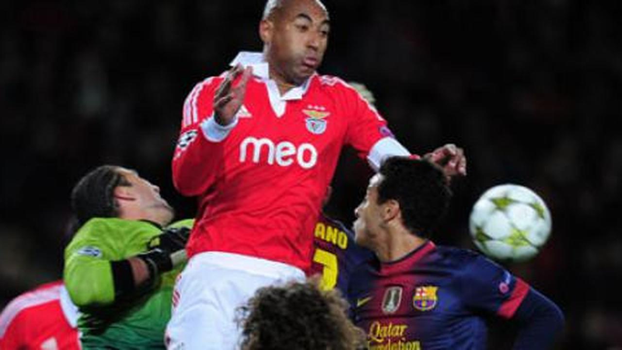 Jose Pinto akui Benfica lebih berbahaya dari Barca