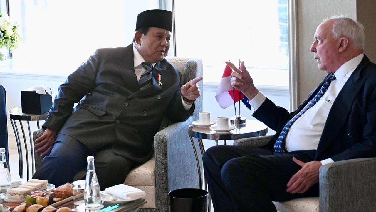 Prabowo Bertemu Eks PM Australia Paul Keating di Sydney, ini yang Dibahas