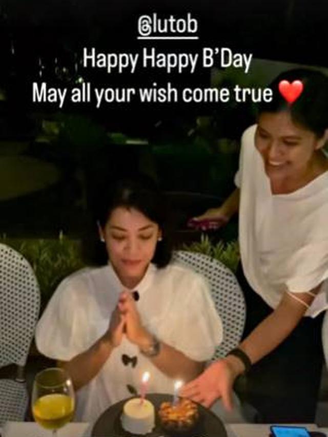 Rayakan Bersama Sahabat, Ini 6 Potret Pesta Ulang Tahun Lulu Tobing ke 45