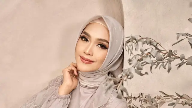 Jadi Anak Bungsu di Keluarga, 6 Artis Wanita Ini Makin Mandiri Usai Menikah
