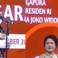 Viral video lama ibu negara Iriana mencemaskan rambut Presiden Joko WIdodo saat berpidato. (Dok: TikTok @black.friday300)