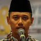 Agus Harimurti Yudhoyono menyampaikan pidato di DPP Demokrat, Jakarta, Jumat (23/9). Menurut Agus mengambil keputusan berkarir di militer atau politik bukan hal yang mudah. (Liputan6.com/Faizal Fanani)