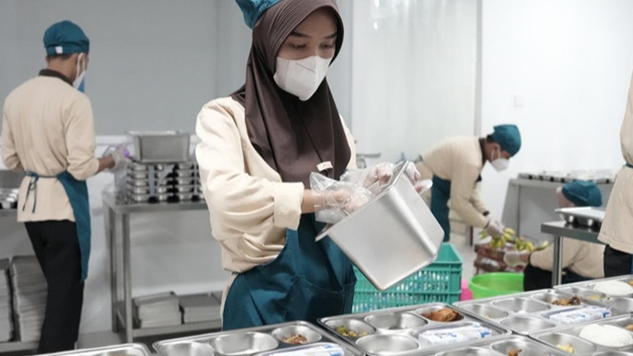 Makan Bergizi Gratis Bawa Kebahagiaan Para Pelajar di Tanah Air
