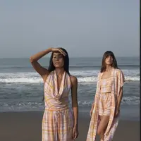 Kehadiran dia produk spesial dari Dew It dan Paulina Katarina