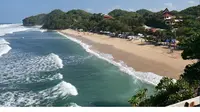 Wisata Pantai di Gunungkidul Yogyakarta Kebanjiran Wisatawan hingga Juli 2025