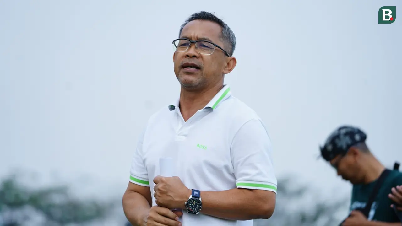 Aji Santoso Resmi Tukangi Persikabo 1973