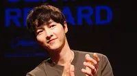 Kiat Song Joong Ki Merawat Wajah agar Mulus, Hasil Bocoran Kim Ji Won