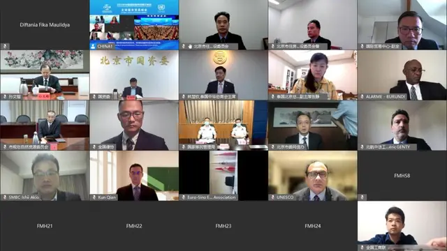 Menteri Koordinator Bidang Perekonomian Airlangga Hartarto menyampaikan keynote speech secara virtual di Global Trade In Services Summit, China International Fair For Trade In Services (CIFTIS) 2022 yang diselenggarakan di Beijing. ( Sumber ekon.go.id )
