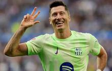 FOTO: Gacor! Robert Lewandowski Cetak Hattrick Saat Barcelona Bungkam Alaves