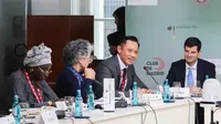 Direktur Eksekutif The Yudhoyono Institute Agus Harimurti Yudhoyono menghadiri pertemuan mantan kepala negara yang tergabung dalam Club de Madrid (CdM) di Berlin, Selasa (1/11/2022) waktu setempat. (Ist)