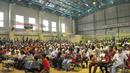 Warga yang hadir juga mengajak keluarga mereka dalam deklarasi Front Jokowi Presiden (FJP) di GOR Pulogadung, Jakarta Timur, Jakarta, Kamis (12/6/2014) (Liputan6.com/Panji Diksana)