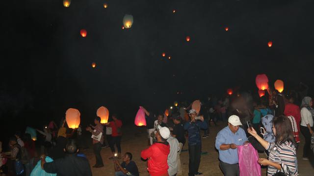 Seribu Lampion Dan Syahdunya Gala Dinner Di Pinggir Laut