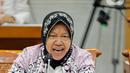Menteri Sosial Tri Rismaharini mengikuti rapat kerja dengan Komisi VIII DPR di Kompleks Parlemen, Senayan, Jakarta, Rabu (8/2/2023). Rapat membahas tentang pengawasan program bantuan sosial tahun 2022. (Liputan6.com/Faizal Fanani)