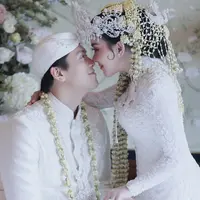 Syahrini dan Reino Barack (Instagram/princessyahrini)