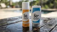 Perbedaan SPF 30 dan SPF 50 untuk Aktivitas Sehari-hari, Jangan Salah Pilih