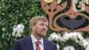 Raja Belanda Willem Alexander menyampaikan keterangan di Istana Bogor, Jawa Barat, Selasa (10/3/2020). Raja dan Ratu Belanda mengunjungi Indonesia untuk peningkatan kerja sama bilateral bidang ekonomi dan sumber daya manusia. (Liputan6.com/Faizal Fanani)