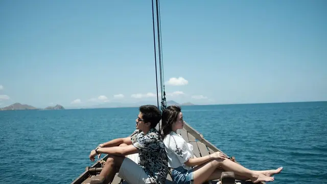 Makin Lengket, Ini 6 Momen Manis Megan Domani dan Jeremie Moeremans