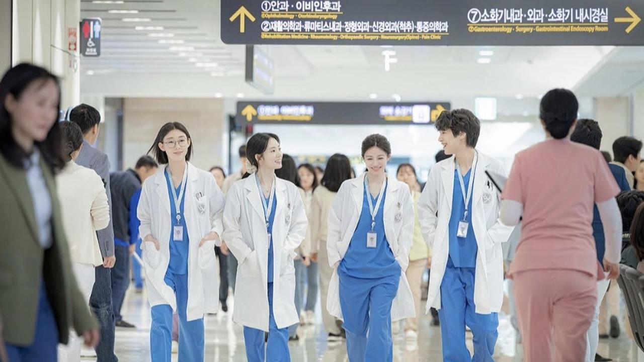 Dibintangi Go Yoon Jung, Intip Seputar Sinopsis Drakor Terbaru 'RESIDENT PLAYBOOK'