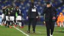 Pelatih Napoli, Gennaro Gattuso, tampak kecewa usai ditaklukkan Spezia pada laga Liga Italia di Stadion Diego Armando Maradona, Rabu (6/1/2021). Napoli takluk dengan skor 1-2. (Alessandro Garofalo/LaPresse via AP)