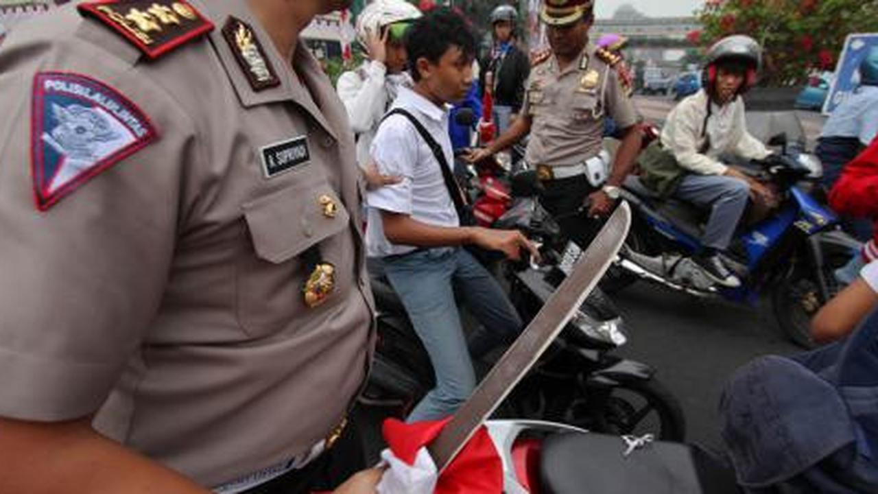Bajak bus untuk tawuran, 20 siswa diamankan polisi