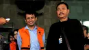 Gubernur Sumatera Utara Nonaktif, Gatot Pudjo Nugroho usai menjalani pemeriksaan KPK, Jakarta, Jumat (25/9/2015). Gatot berjanji akan buka-bukaan di Sidang Tipikor nanti. (Liputan6.com/Helmi Afandi)