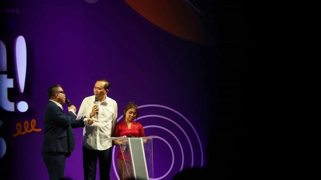 Hari kedua Jakarta International Comedy Festival (Jicomfest) 2023 sudah berlangsung pada Sabtu (16/12/2023) malam. <br><br>Pertunjukkan komedi di hari kedua ini menampilkan Gilang Dirga, Cak Lontong, Abdel Achrian, Kiky Saputri dan Marshel Widianto.