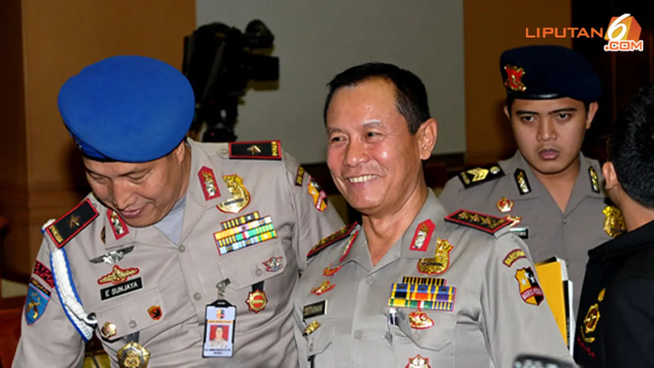 foto-calon-kapolri-sutarman-4-131017c.jp