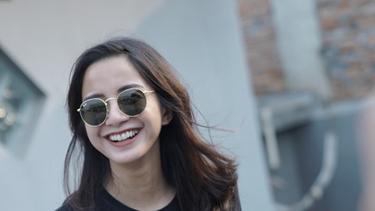 Tetap Terlihat Cantik Ini Yang Rutin Dilakukan Kirana Larasati News Entertainment Fimela Com